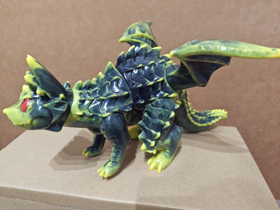 バケタンブログ ドラゴニット 希少種 黄色マーブル ソフビ