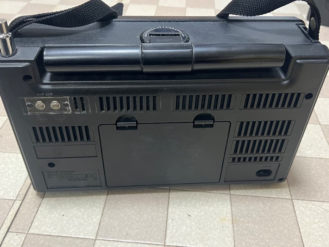 ラジオ・コンポ National COUGAR RF-2200