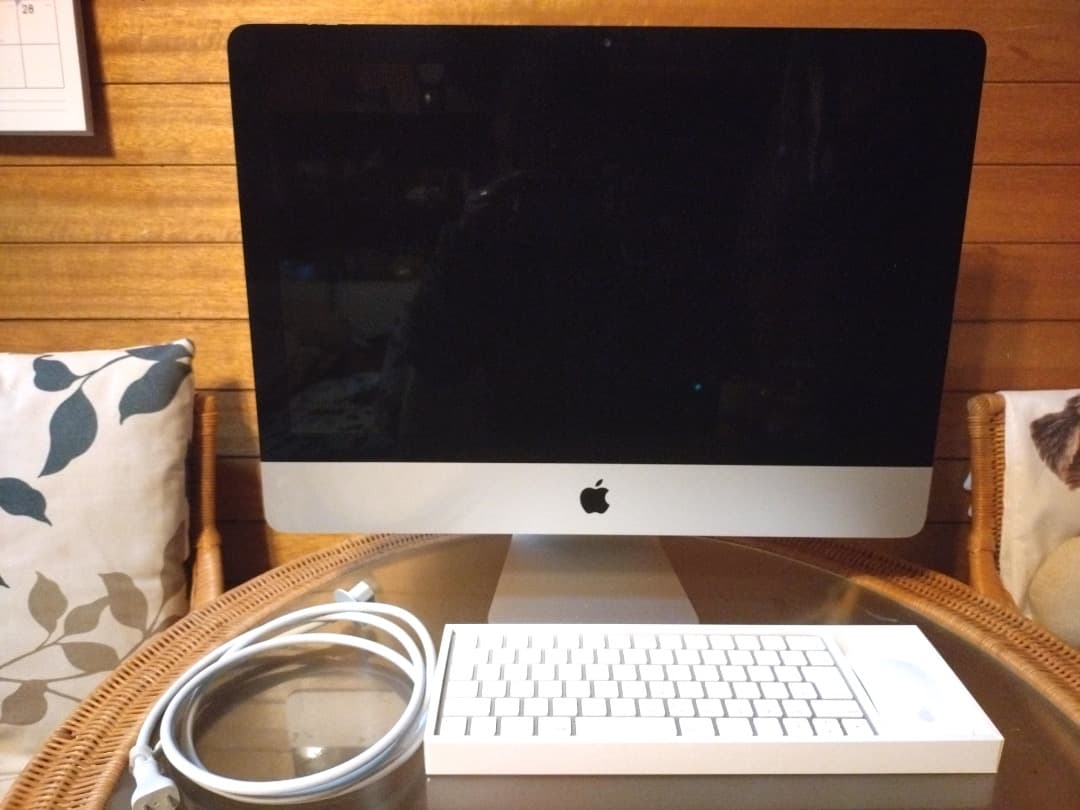 iMac Retina 4K 21.5inch Late2015 i7 美品