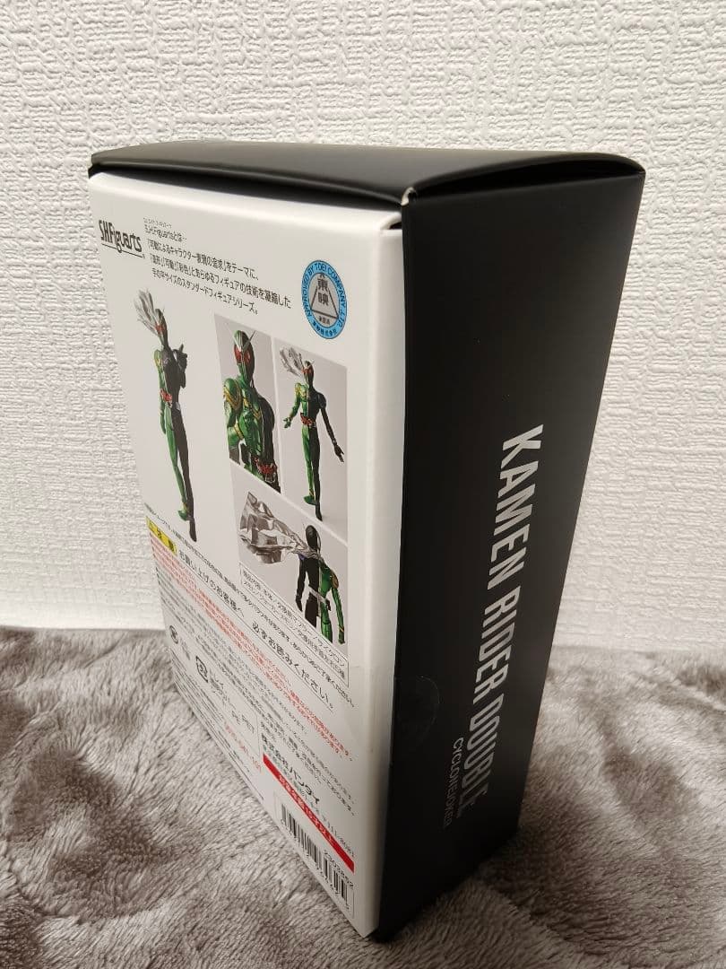 SHFiguarts （真骨彫製法）仮面ライダーW サイクロンジョーカー