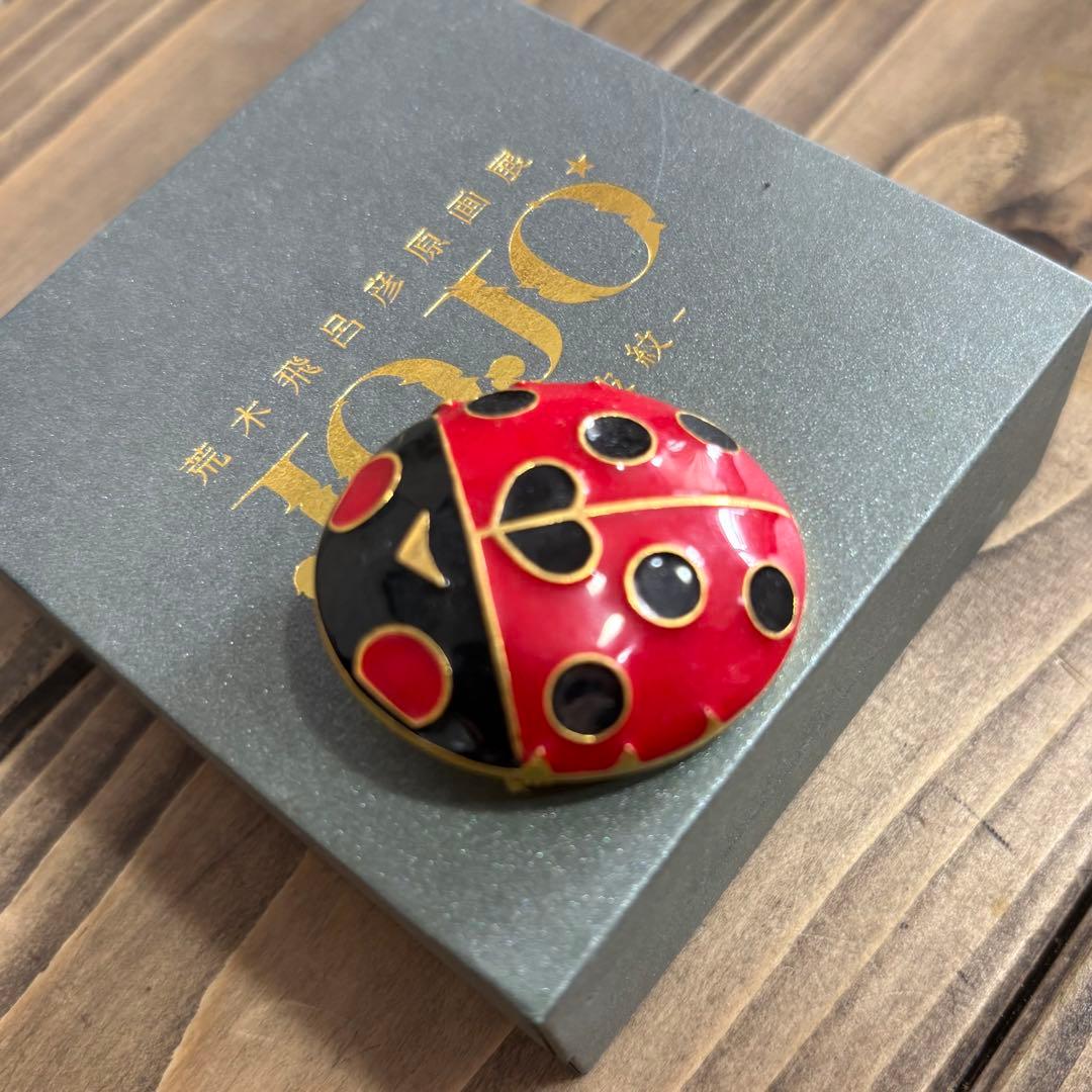 ジョルノ てんとう虫 ブローチ 美品 ジョジョ展　ジョジョ 原画展 限定品