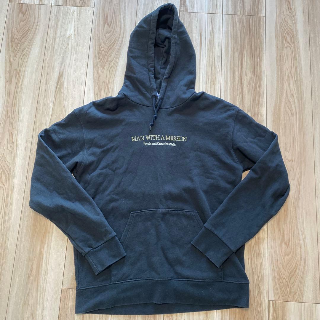 マンウィズ　パーカー　フーディー　XL