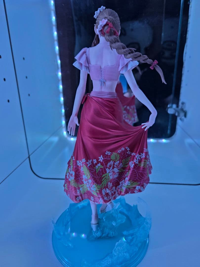 ファイナルファンタジー7リバース　スタティックアーツ　エアリス　水着ver.