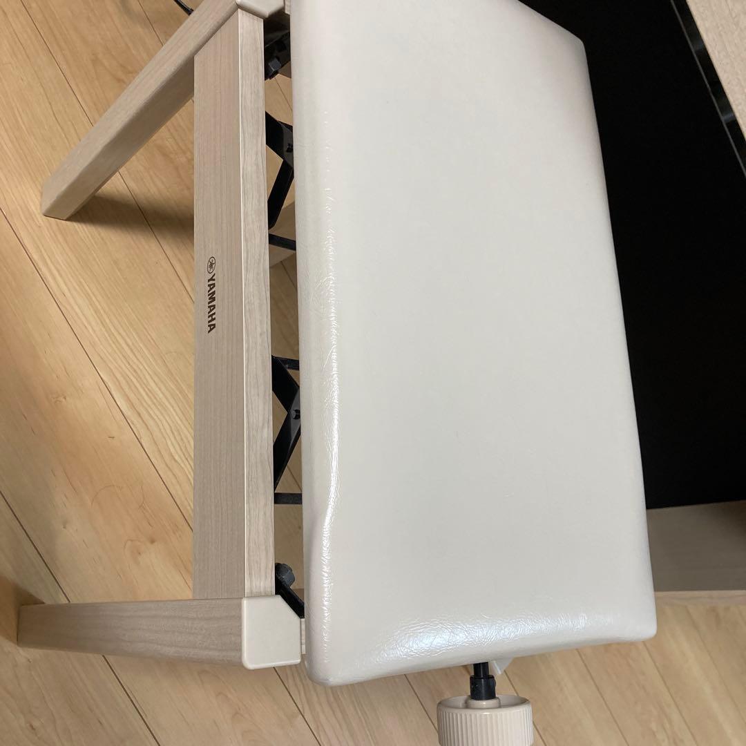 と*ね様 【現地引取のみ】2022年製　YAMAHA電子ピアノ　YDP-165