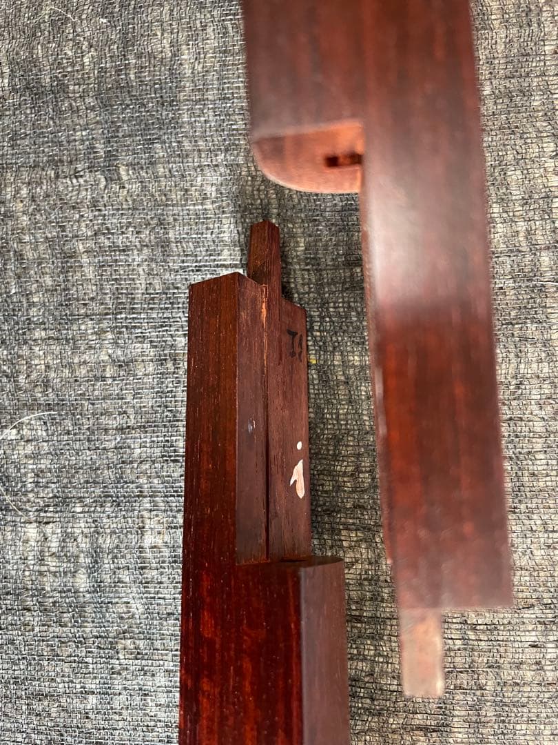 四弦和胡弓，紅木材料（二つ折れ）竹弓（レワ弓），付属品