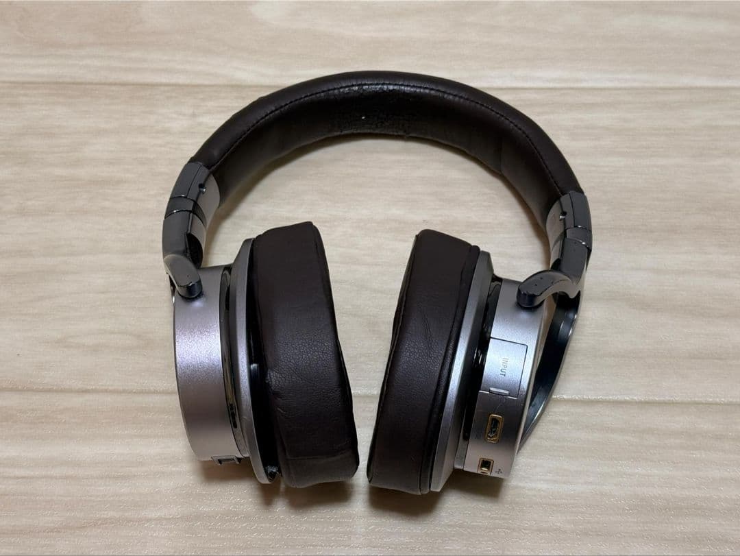 SONY ワイヤレスヘッドホン シルバ MDR-1ADAC