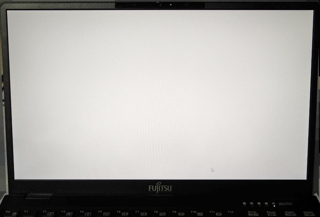 【超軽量723g】富士通 i5-1245U 8GB 256GB Office