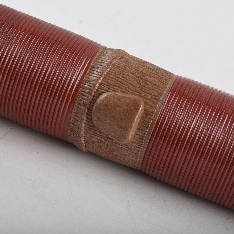 和楽器　木管楽器　樹脂製朱塗　龍笛　横笛　竹笛　袋付　V　9053