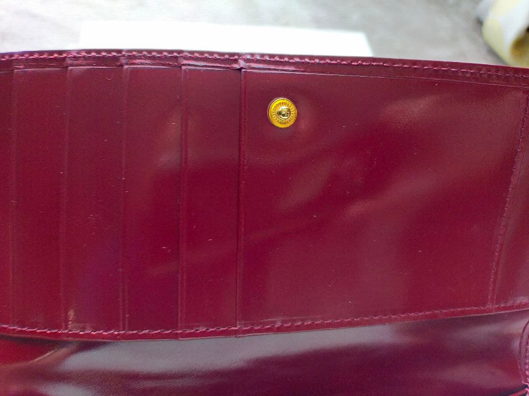 Yves Saint Laurent 長財布