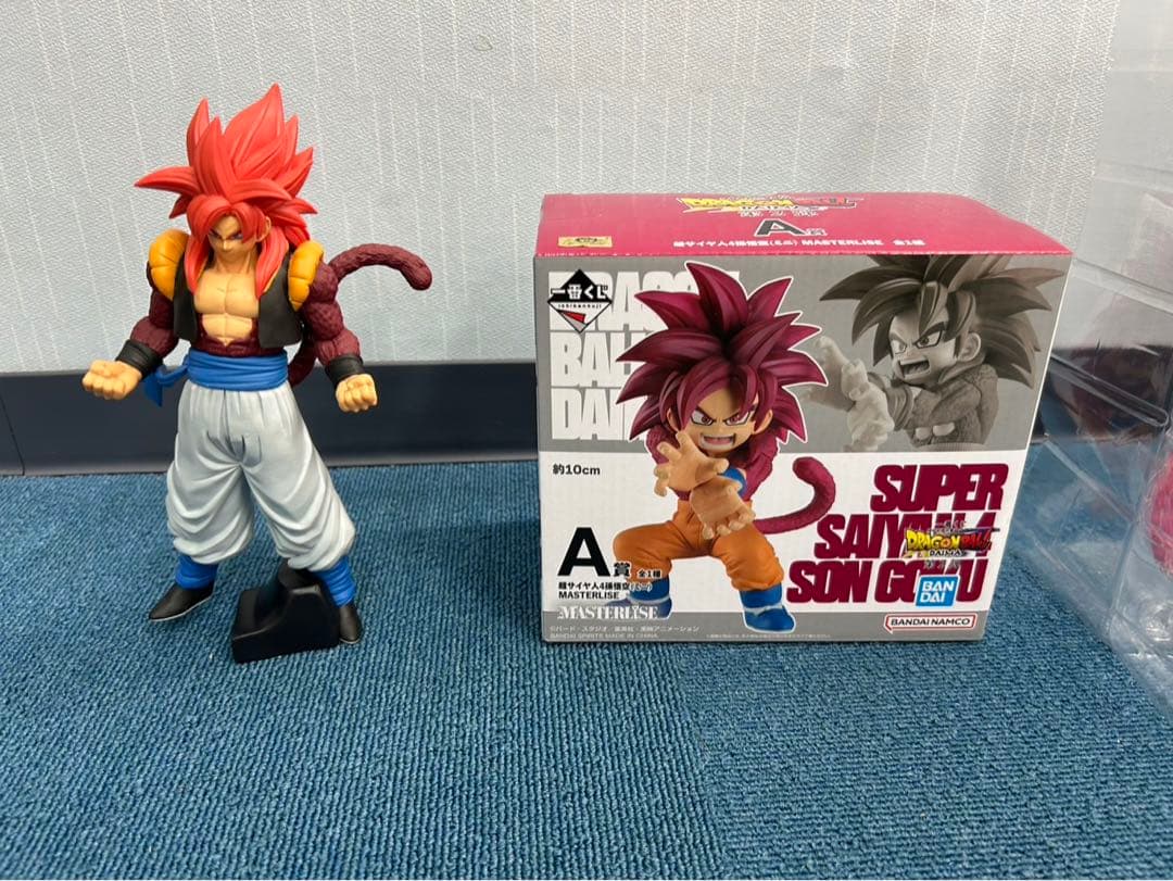 一番くじ　ドラゴンボール　ダイマ　孫悟空　超サイヤ人4 フィギュア　ゴジータ