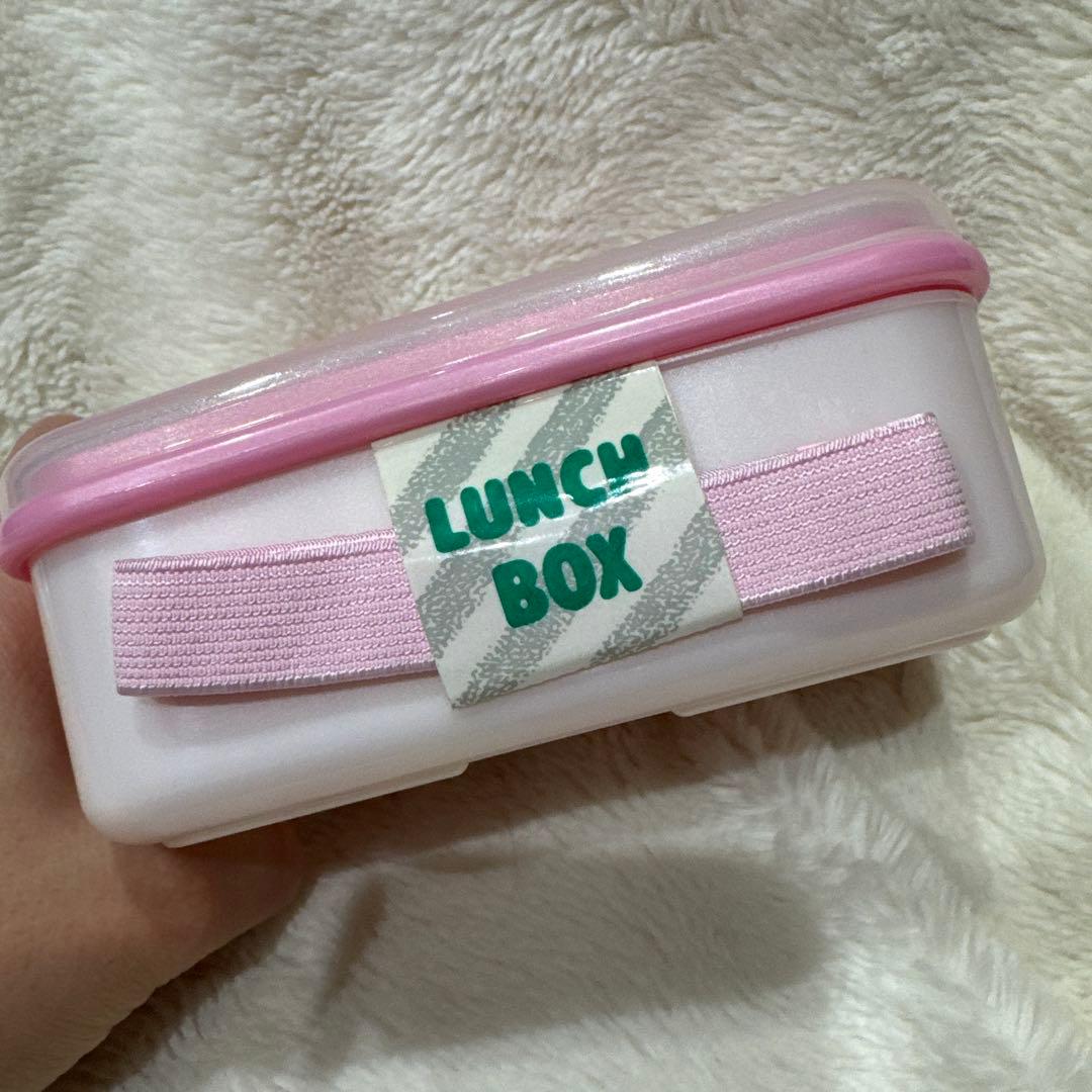 新品未使用　野いちごキティ　お弁当　ハローキティ　フォーク付き