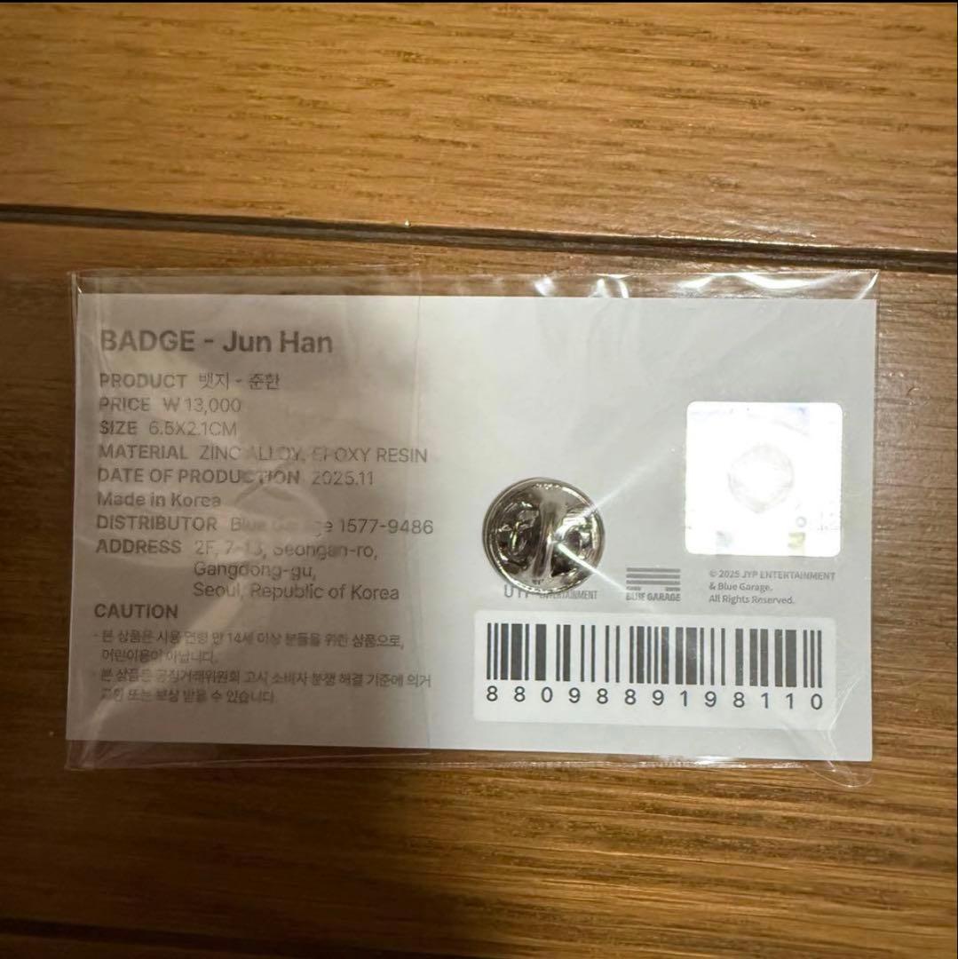 Xdinary Heroes　BADGE　JunHan