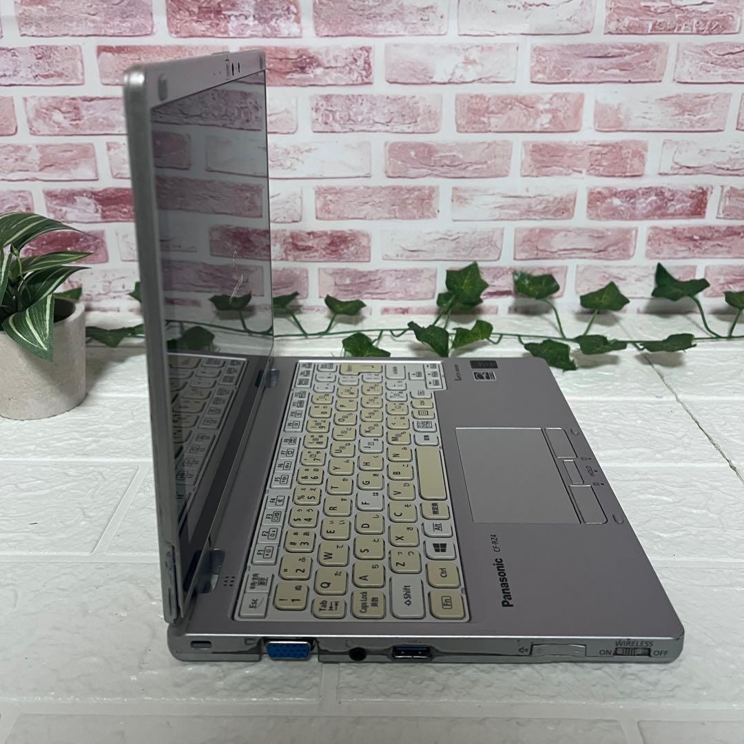 ★中古SSD256GB メモリ8GB★CF-RZ4 カメラ ノートPC176