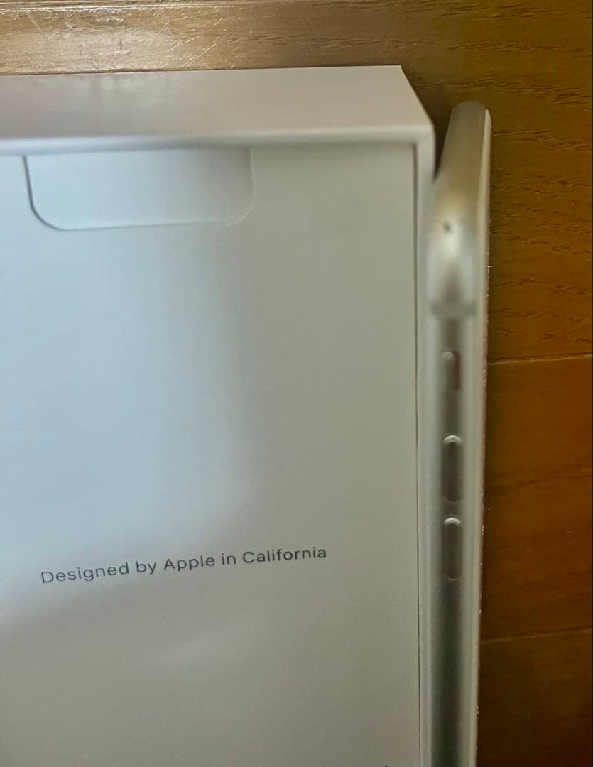 ゆ*様 iPhone 8 64G シルバー 本体