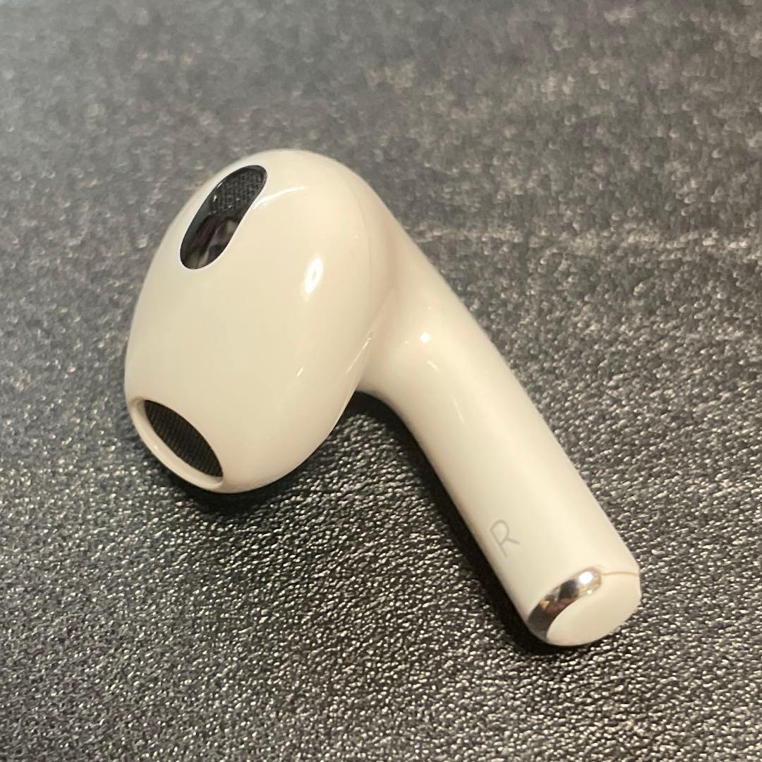 ★Apple AirPods 第3世代　A2564/A2565/A2566
