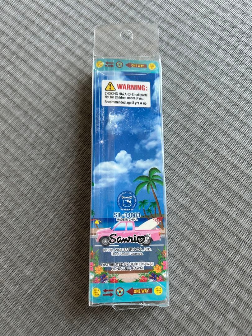 レトロ　ハワイ 日焼けキティ HAWAII サンリオ ストラップ 2008年