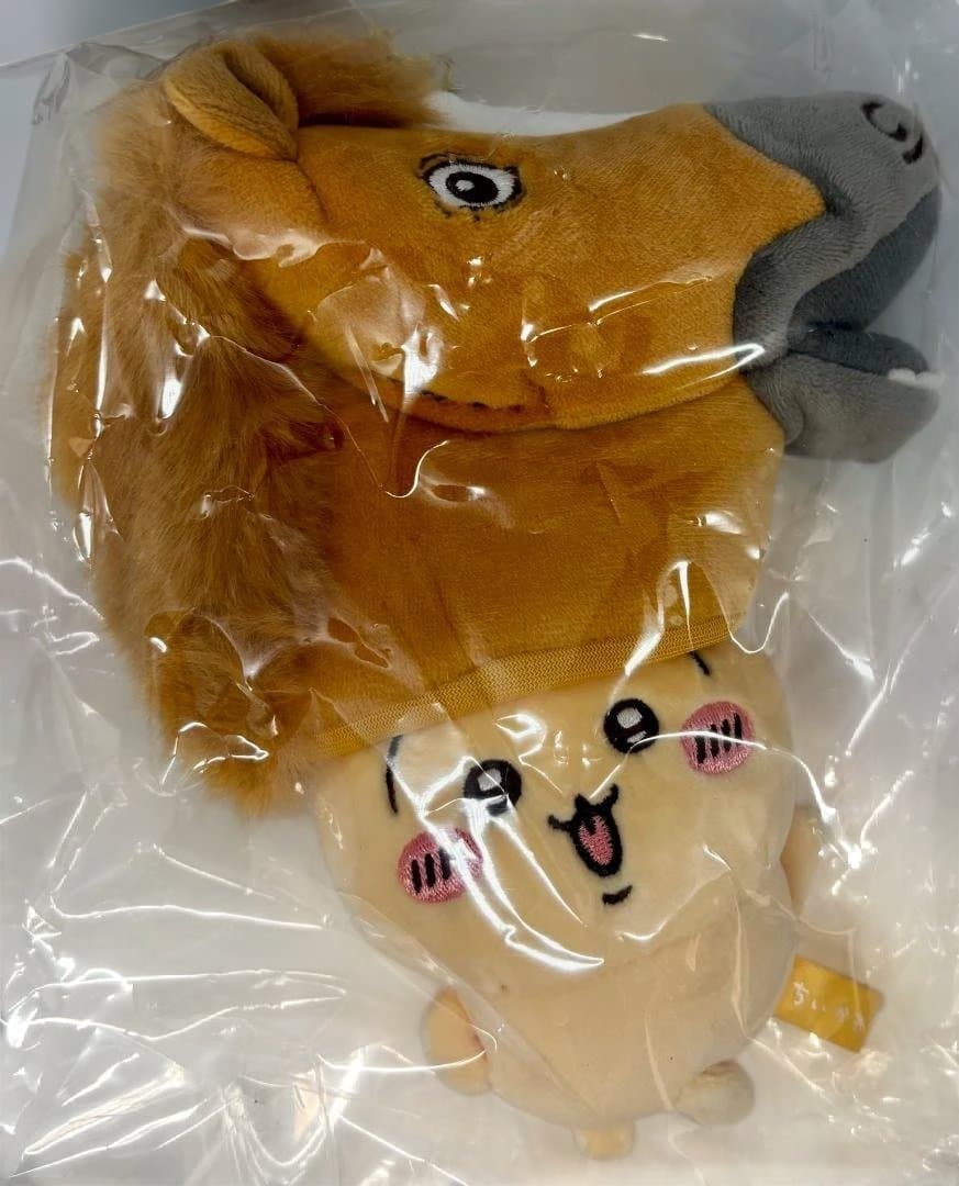 馬を被ったうさぎマスコット＆UMA TO NARUなぬいぐるみバッジセット