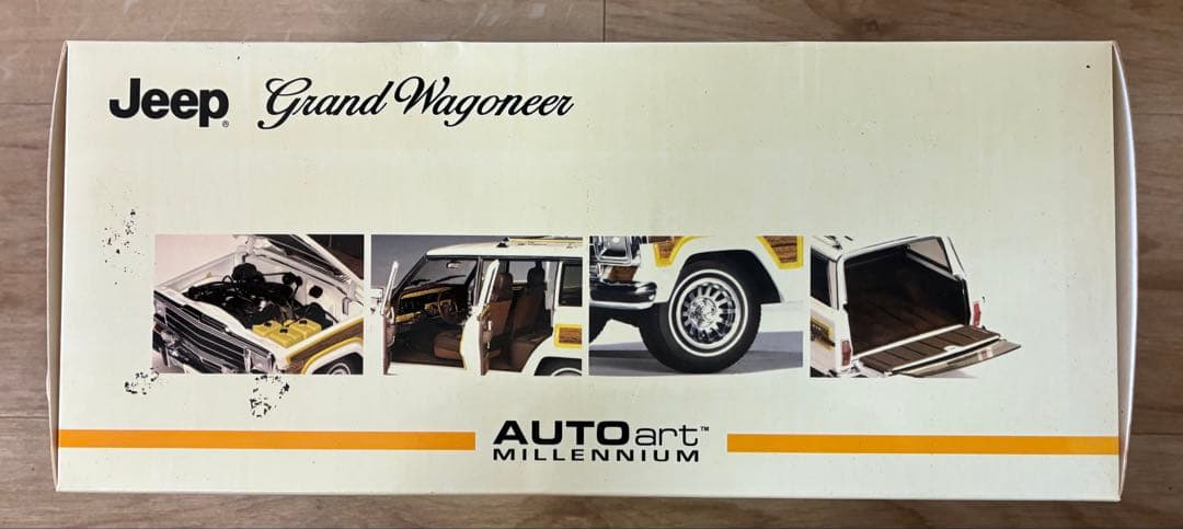 【絶版希少】AUTOart製Jeep Grand Wagoneer 1:18