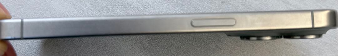 美品 iPhone 15 Pro 128GB ナチュラルチタニウム｜SIMフリー