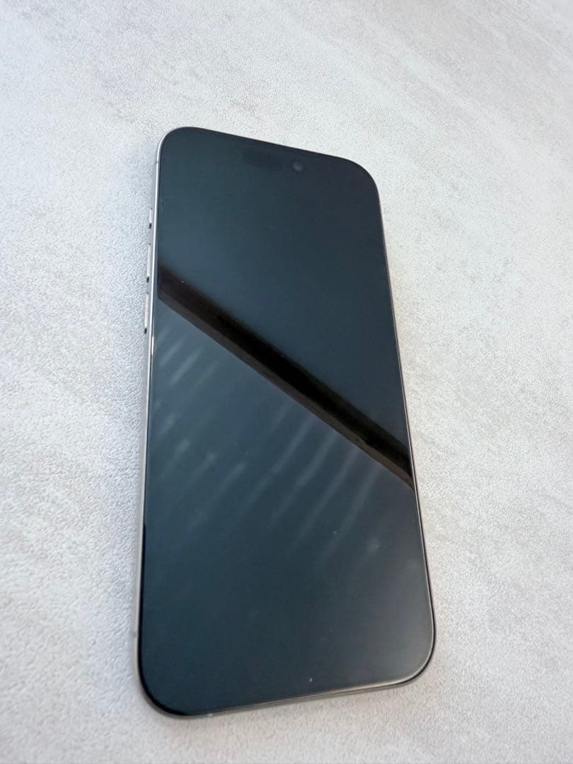 美品 iPhone 15 Pro 128GB ナチュラルチタニウム｜SIMフリー