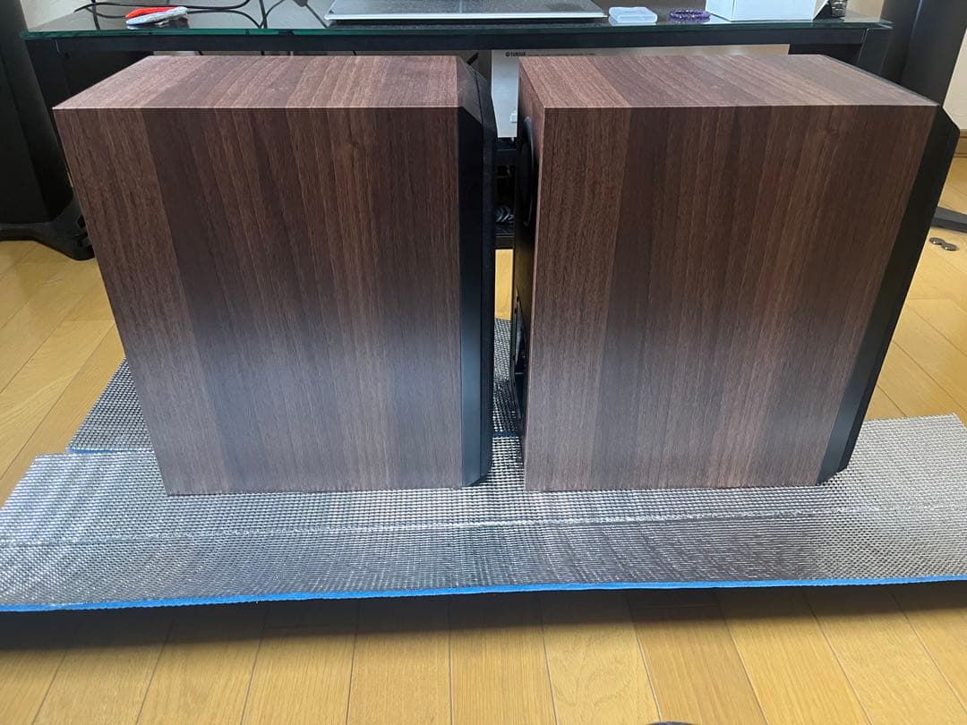 スピーカー・ウーファー dynaudio EMIT20