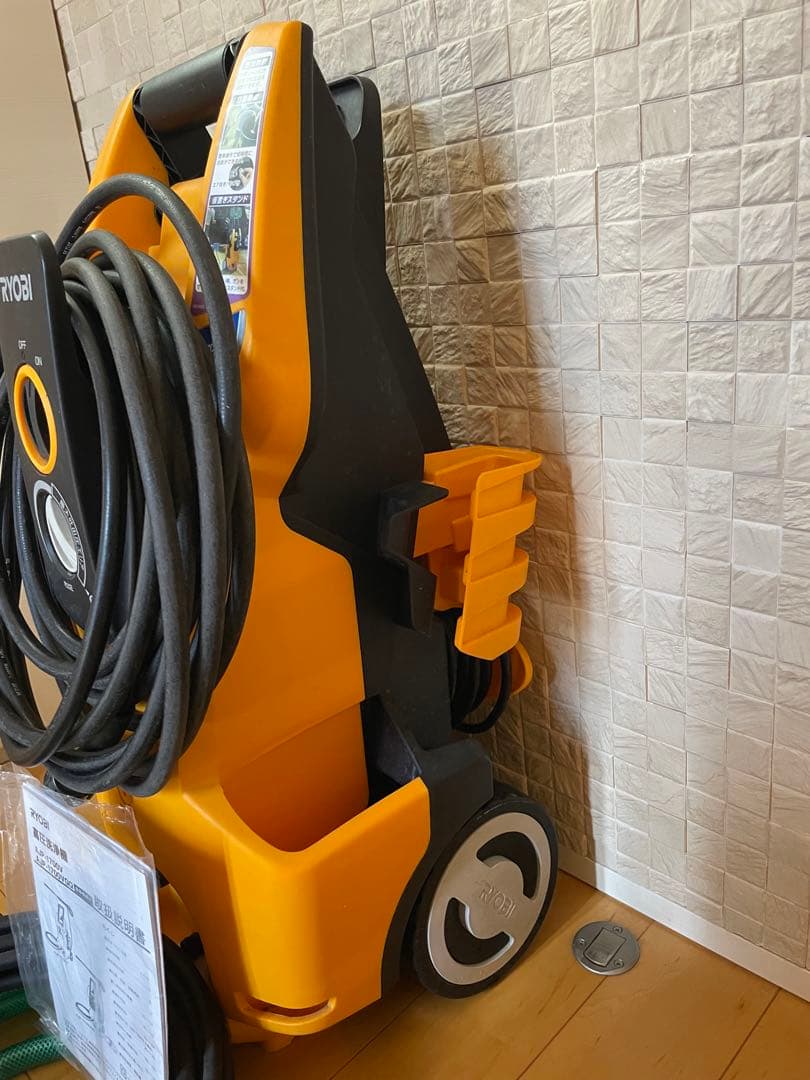 京セラ(リョービ) 高圧洗浄機 ハイエンドモデル AJP-1700 延長ホース付