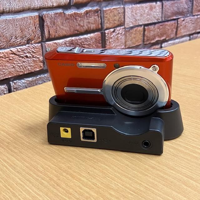 ●カシオ　デジタルカメラ　EX-S600　ケース付き【動作確認済み】