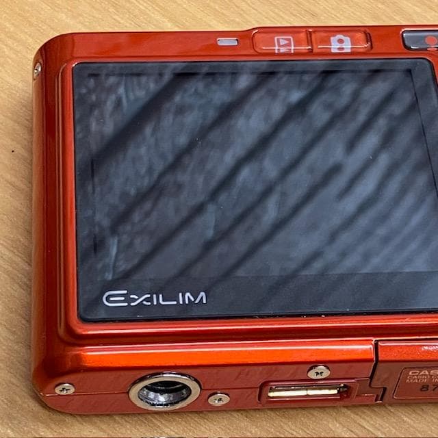 ●カシオ　デジタルカメラ　EX-S600　ケース付き【動作確認済み】