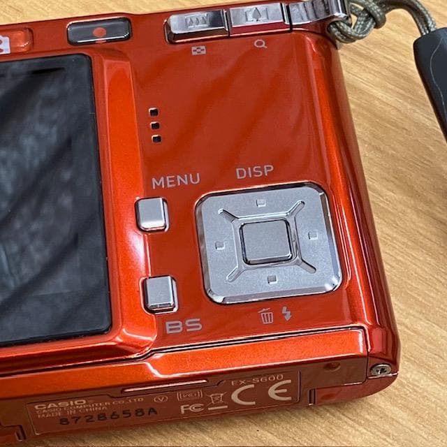 ●カシオ　デジタルカメラ　EX-S600　ケース付き【動作確認済み】