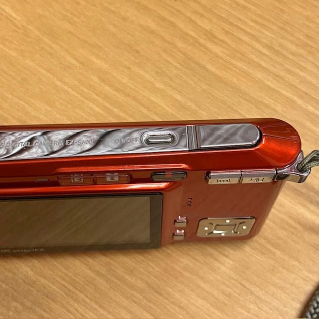 ●カシオ　デジタルカメラ　EX-S600　ケース付き【動作確認済み】