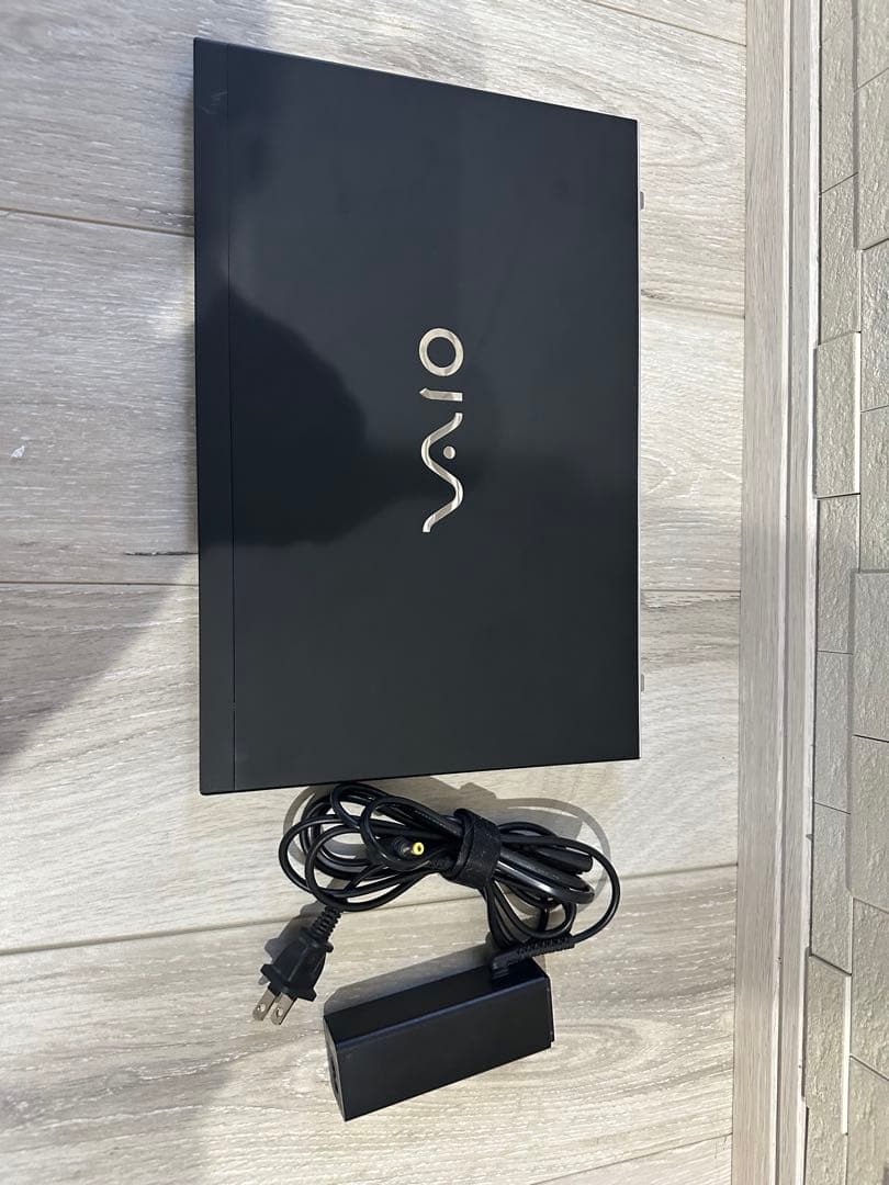 Windows11搭載　VAIO i5-8250U 13.3型