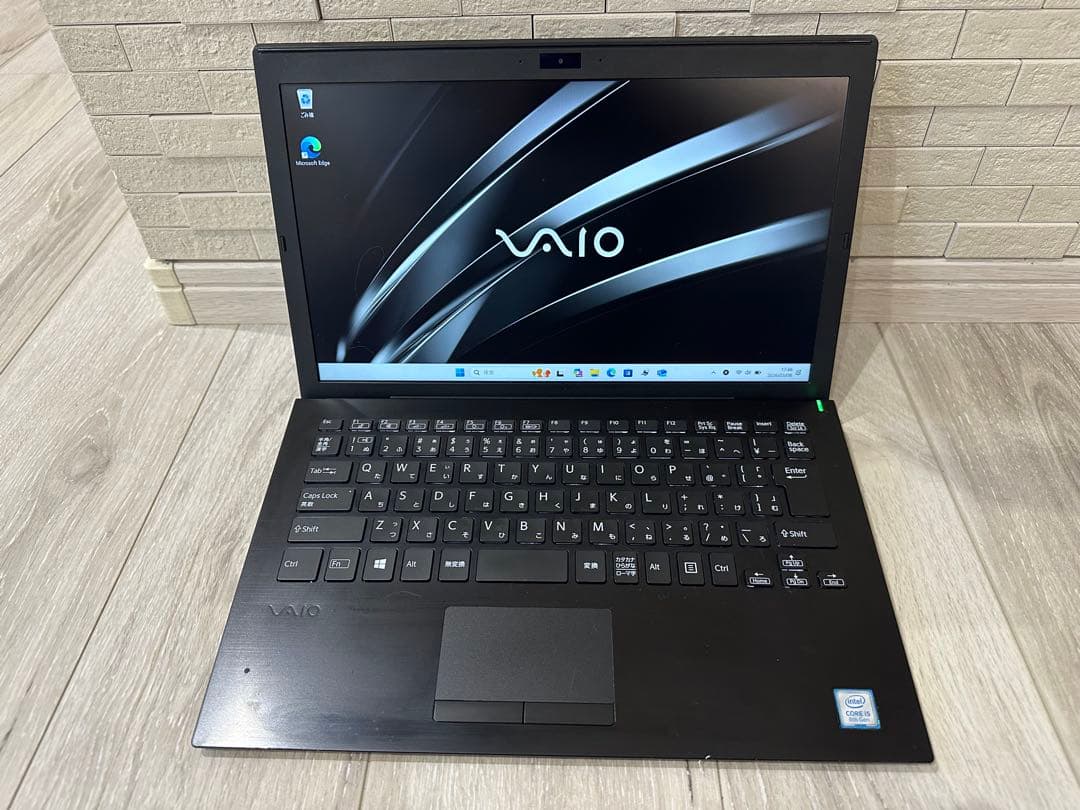 Windows11搭載　VAIO i5-8250U 13.3型