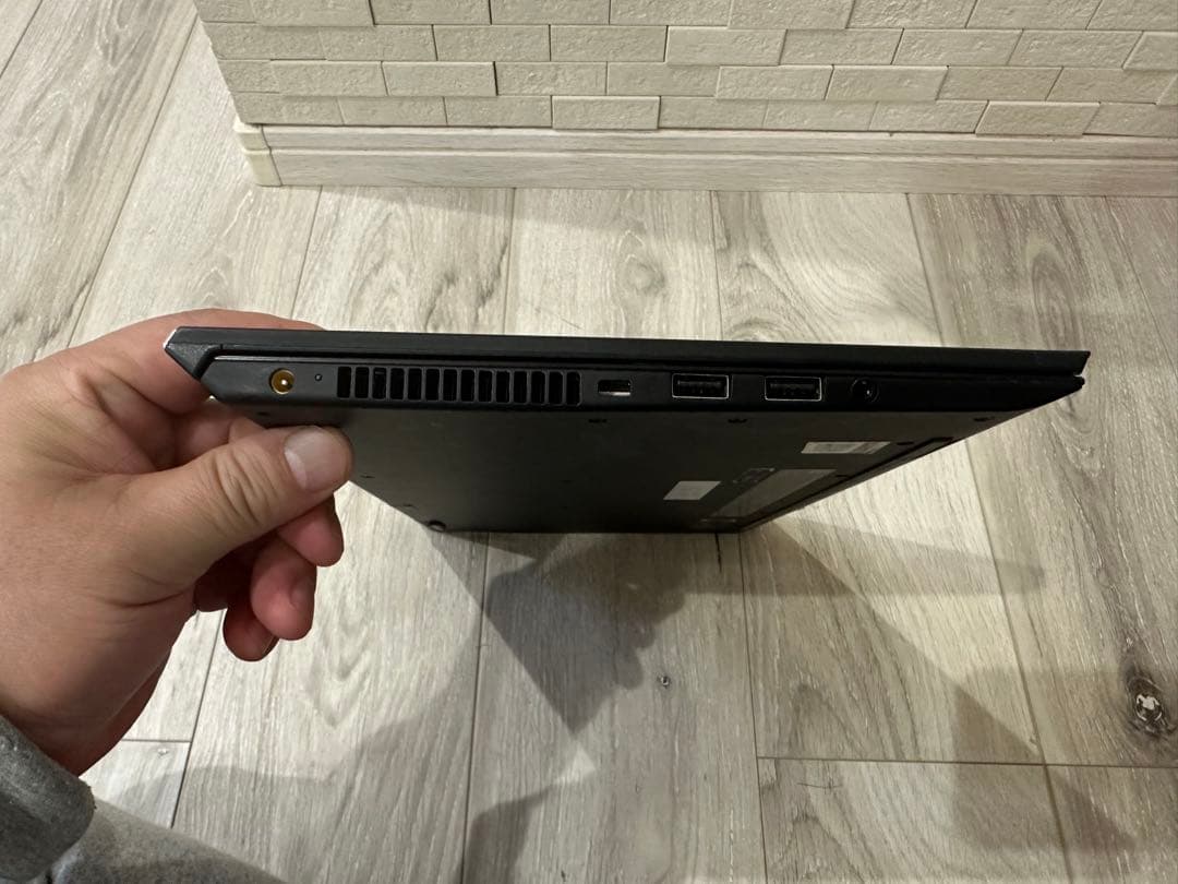 Windows11搭載　VAIO i5-8250U 13.3型