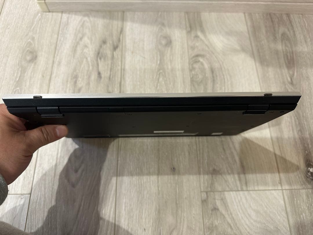 Windows11搭載　VAIO i5-8250U 13.3型