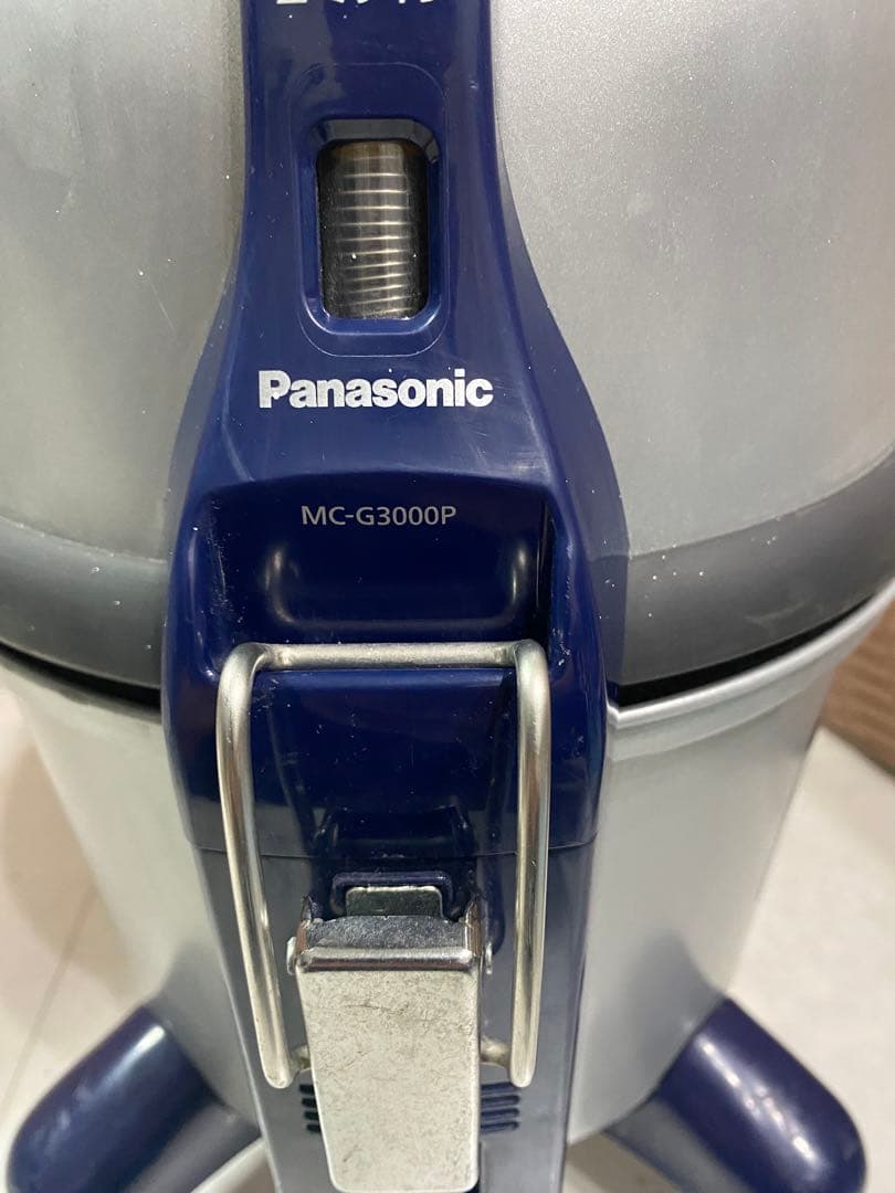 Panasonic　紙パック式 店舗・業務用掃除機　MC-G3000P