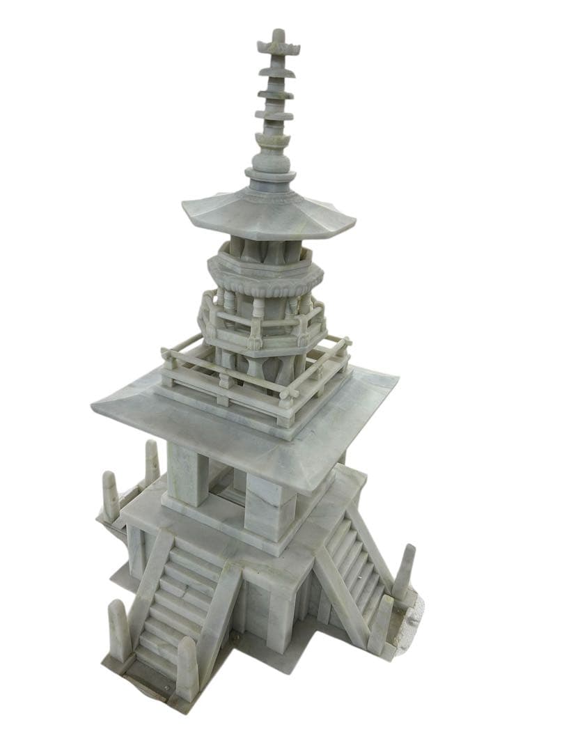 多宝塔　大理石