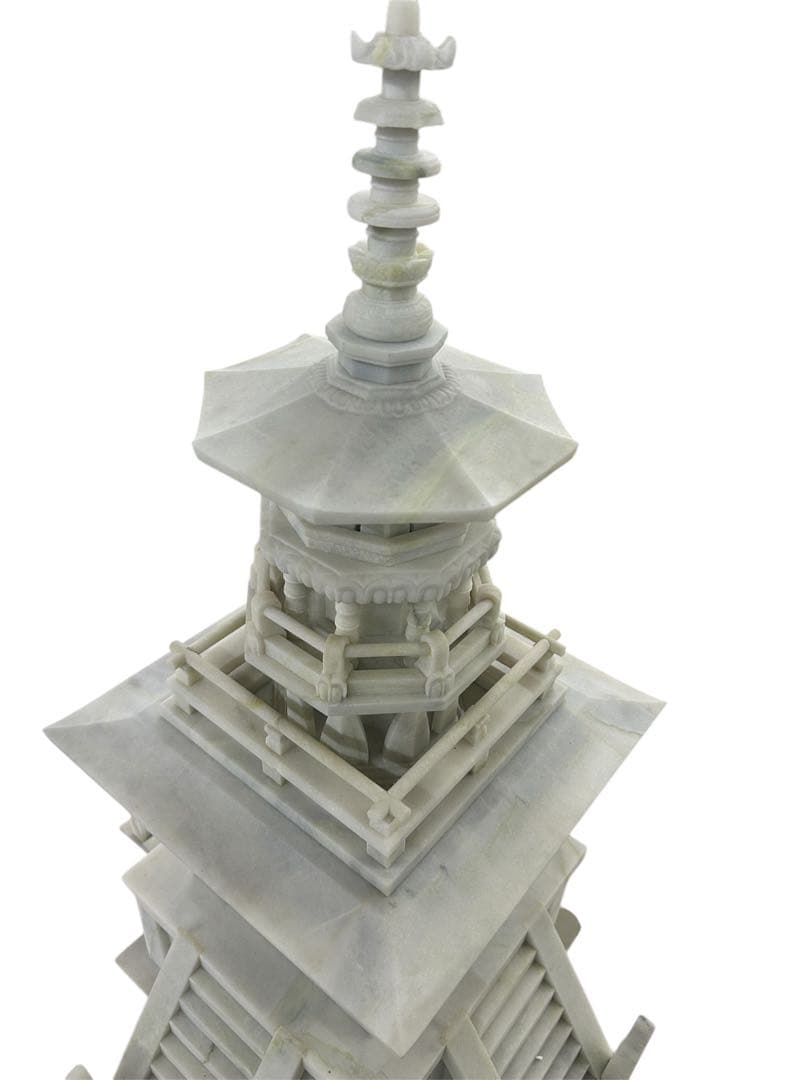 多宝塔　大理石