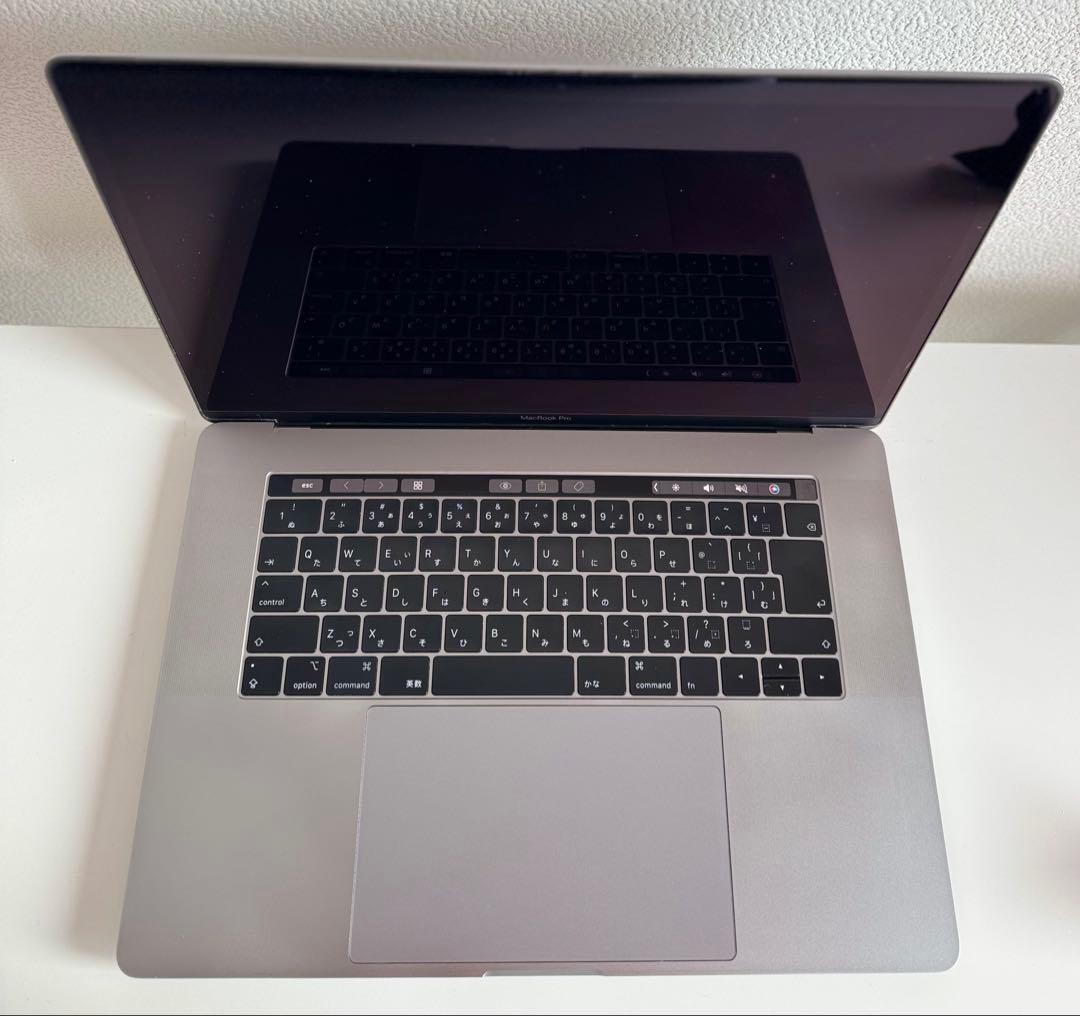 Macbook Pro 2019 15インチ Ram 32gb 最新mac os