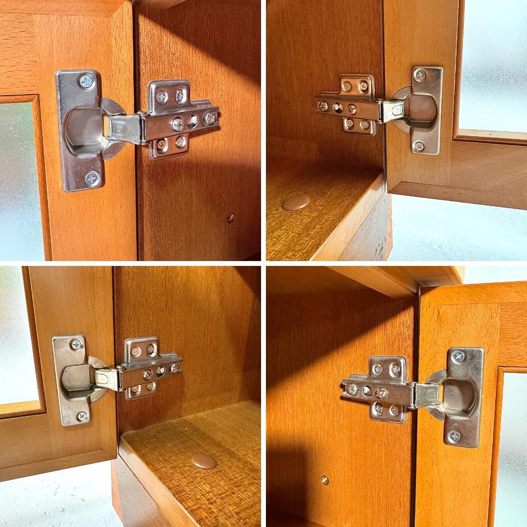 【美品】カリモク ガラスキャビネット 両開き サイドボード リビングボード