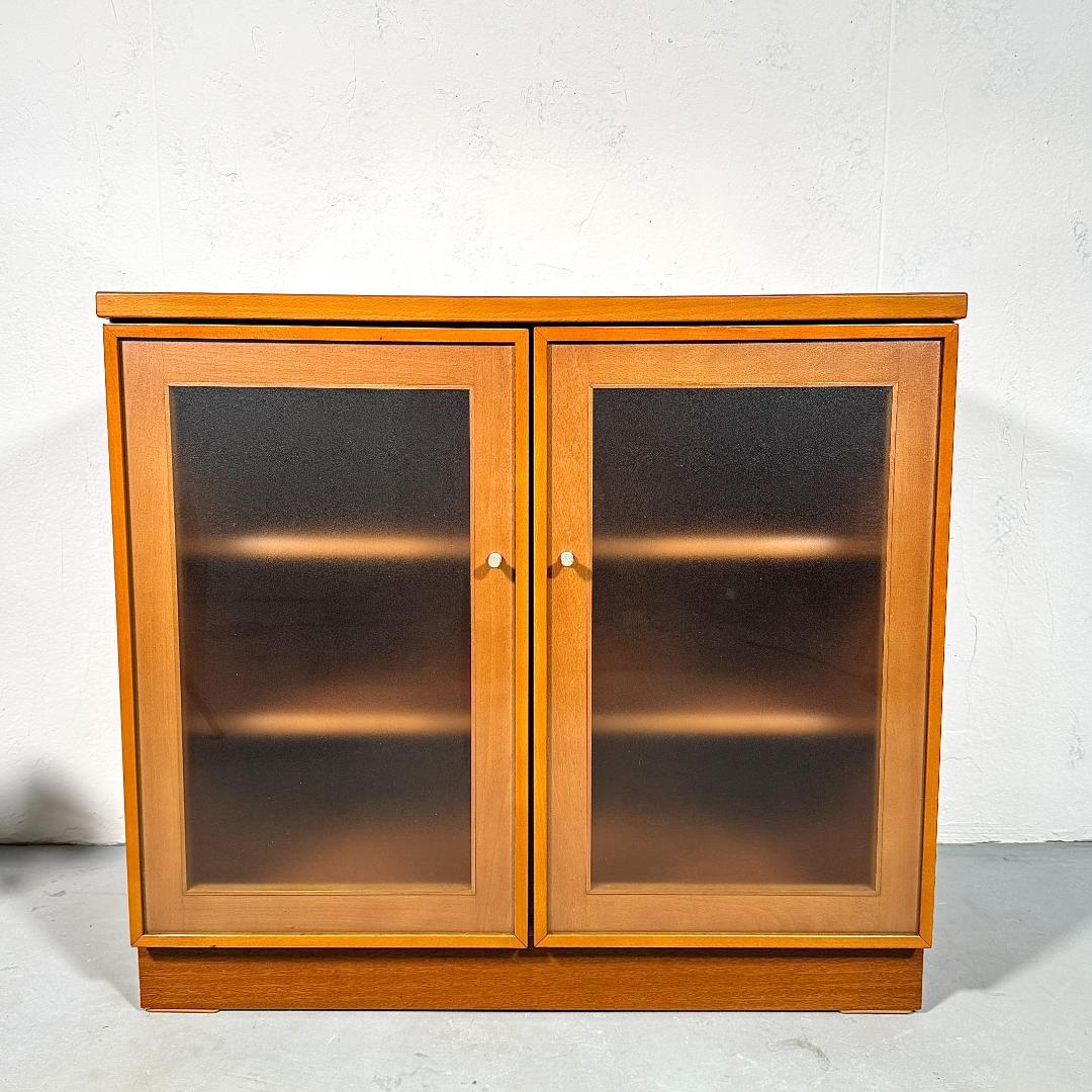 【美品】カリモク ガラスキャビネット 両開き サイドボード リビングボード