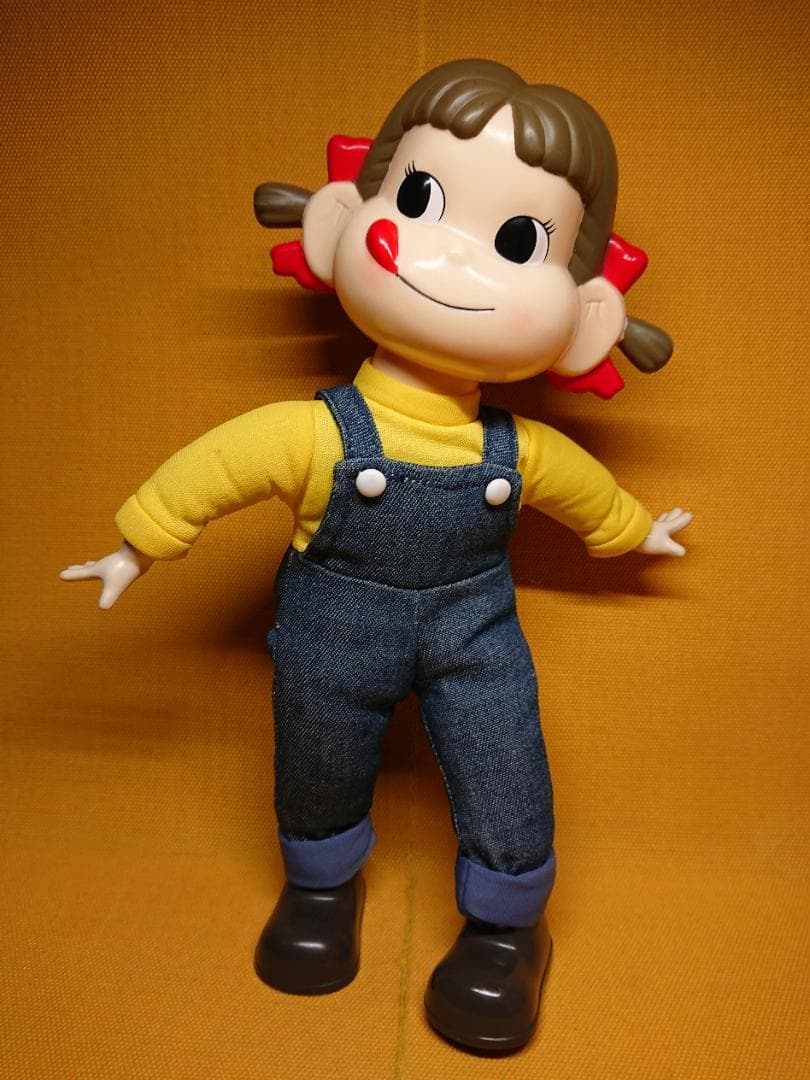 【美品】人形　オブジェ　置物　インテリア　工芸品　美術品　A1116