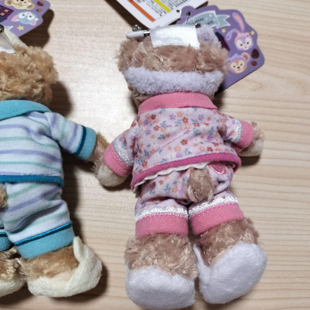 ダッフィーフレンズ　ぬいぐるみバッジ　パジャマ 4体