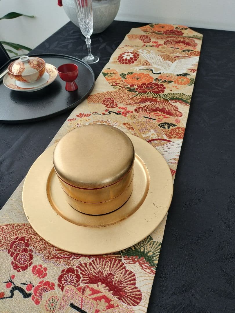 A872豪華刺繍‼️花嫁衣装帯‼️テーブルランナー1ｍ86cm