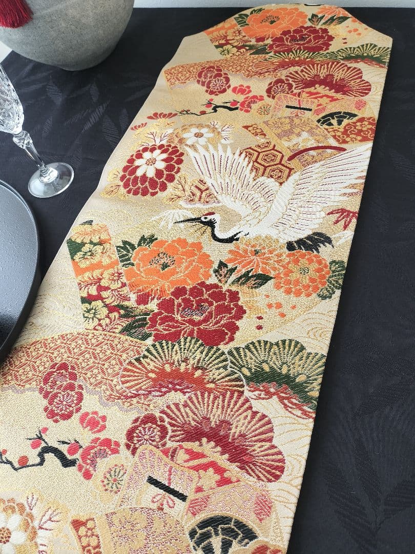 A872豪華刺繍‼️花嫁衣装帯‼️テーブルランナー1ｍ86cm