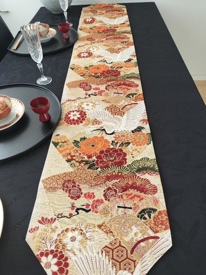 A872豪華刺繍‼️花嫁衣装帯‼️テーブルランナー1ｍ86cm