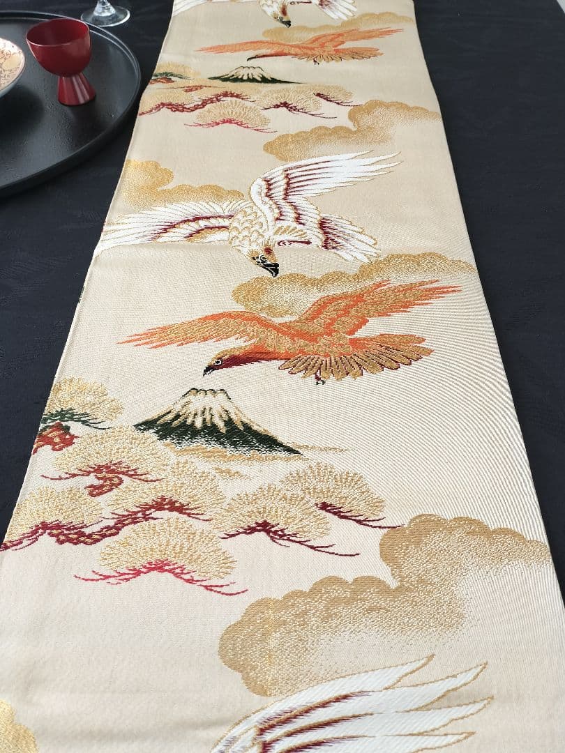 A872豪華刺繍‼️花嫁衣装帯‼️テーブルランナー1ｍ86cm