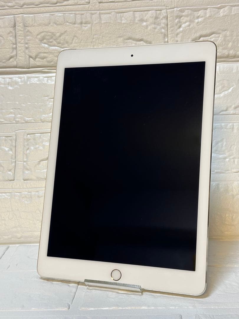 【美品】Apple iPad air2 16GB (A1567)