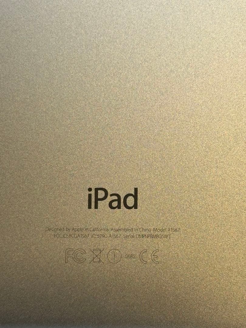【美品】Apple iPad air2 16GB (A1567)