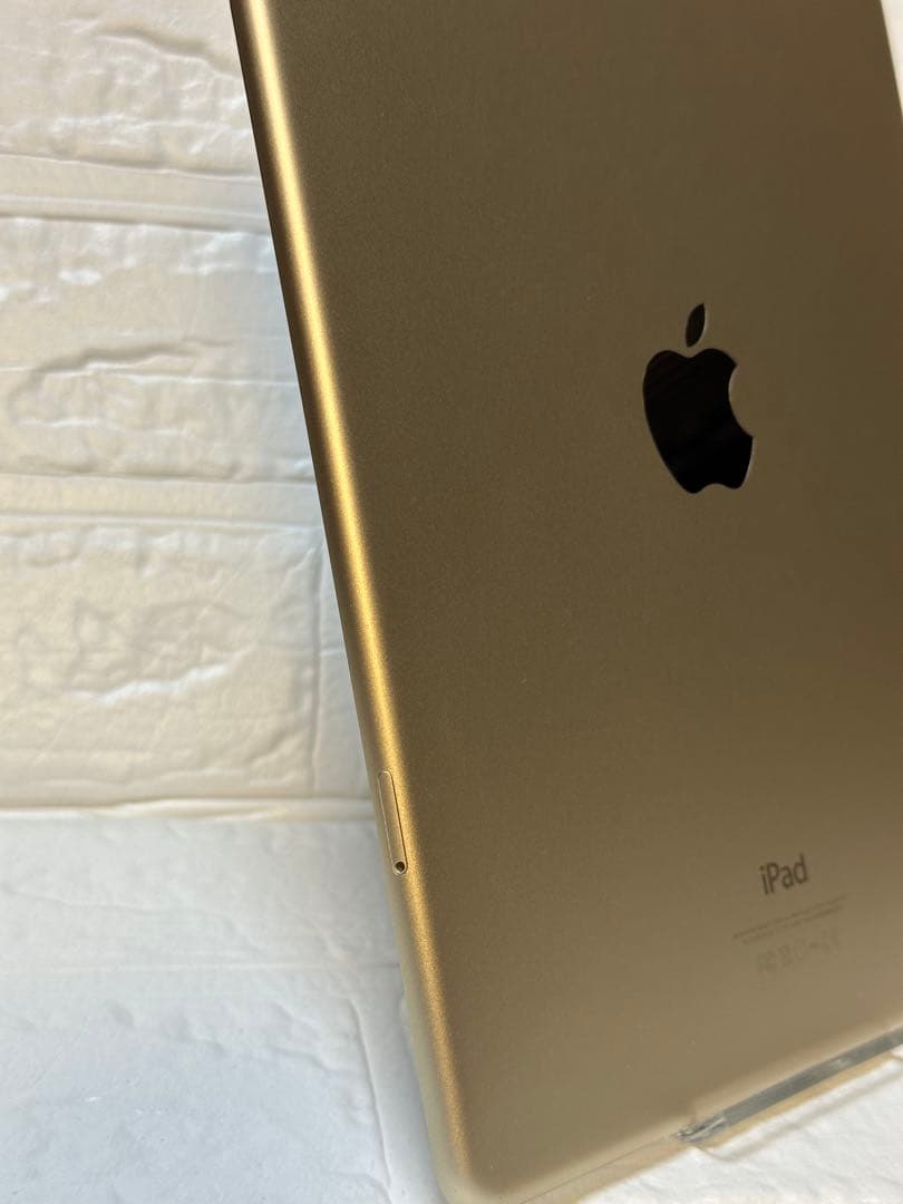 【美品】Apple iPad air2 16GB (A1567)