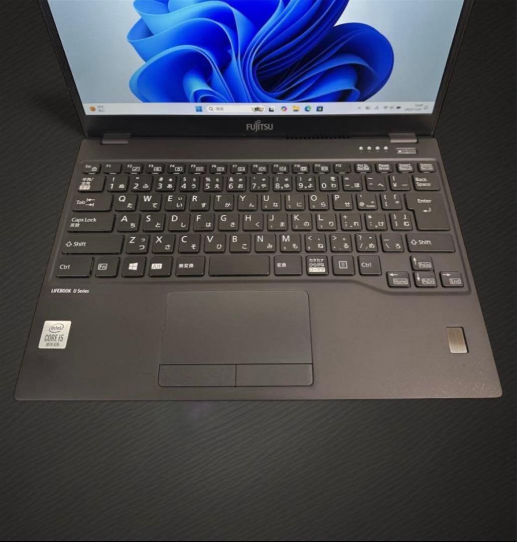 x*x様 軽量 薄型LTE対応 大容量バッテリーoffice第10世代i5U93